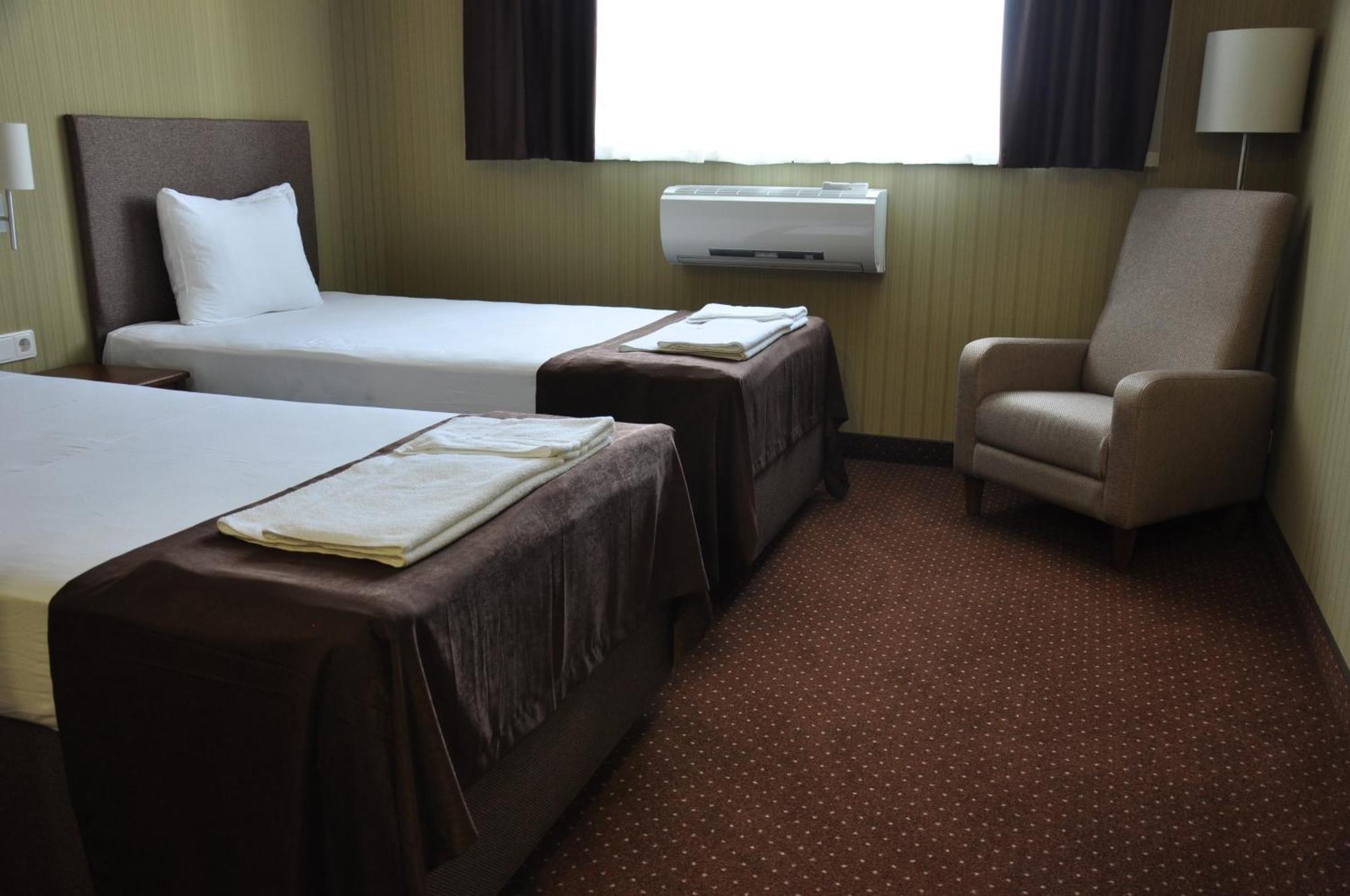 Hotel 7Ya Krasnosilske 外观 照片