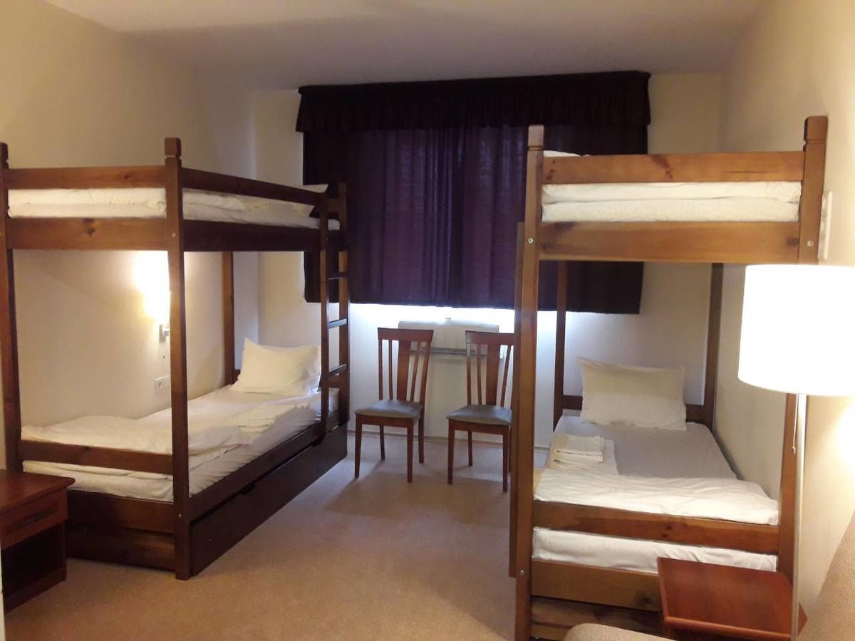 Hotel 7Ya Krasnosilske 外观 照片
